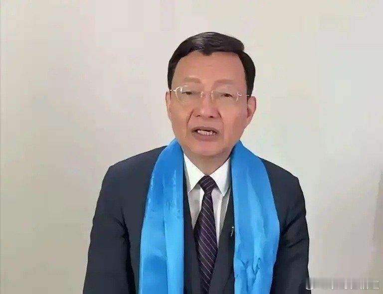 李大霄，大盘卖出信号强烈，A股下午跳水，待涨股票增加就是最好的证明。这可不是随口