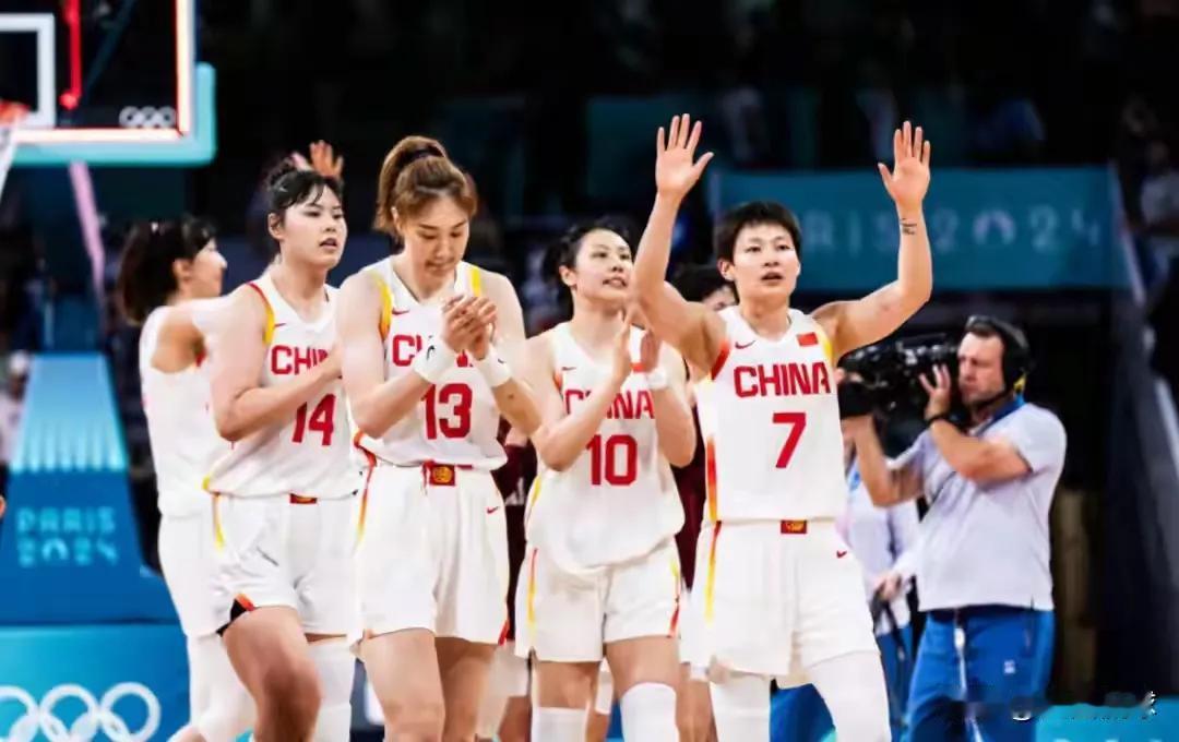 中国女篮惨遭淘汰，终于打道回府了！
奥运会八强出炉，中国女篮遭淘汰！姚明该率球队