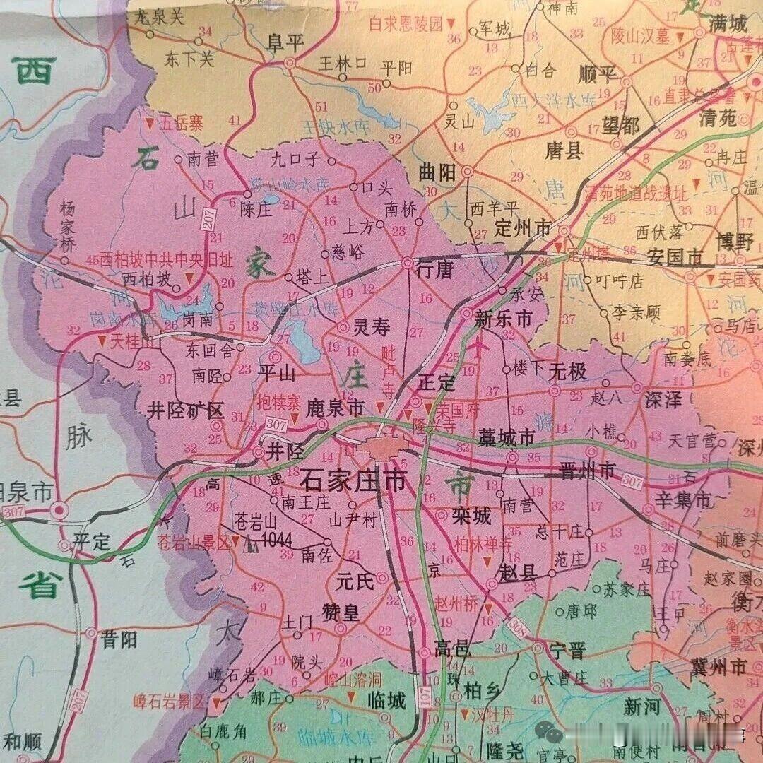 春秋之际今石家庄地域曾有鲜虞、鼓、肥诸国，战国时中山国兴起终为赵所并。秦统一后设