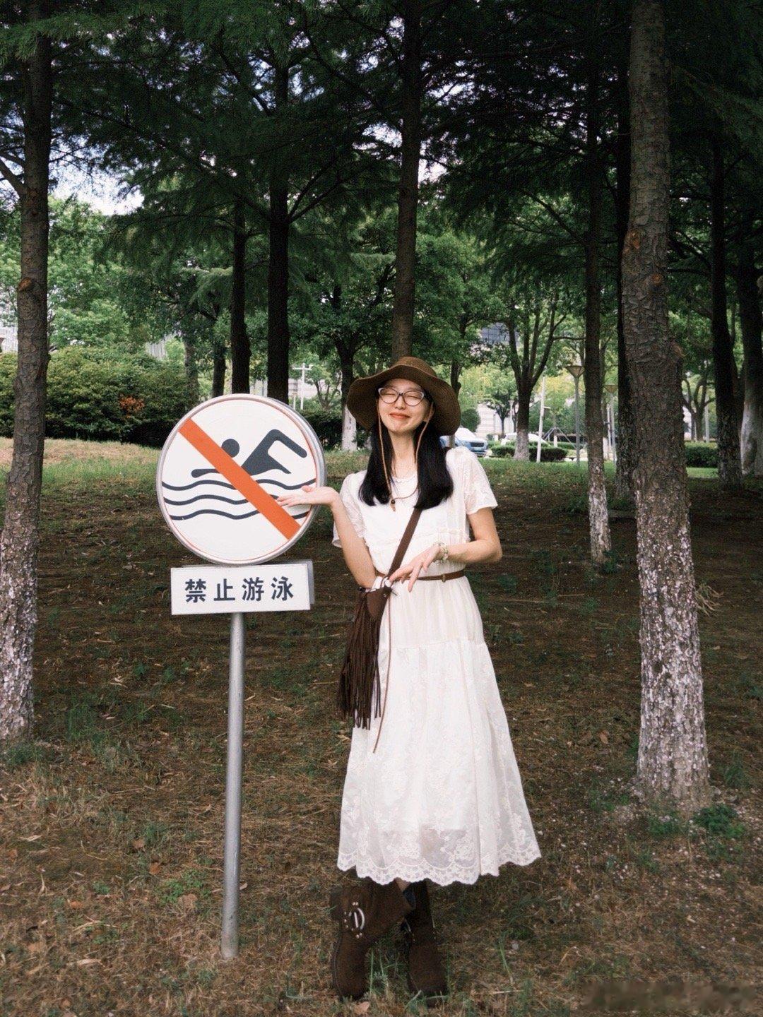 是无敌非常超级想去川西旅游的女孩子啊🥹 ​​​