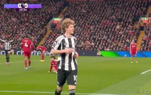 11场3球，利物浦是戈登英超生涯进球并列最多的对手英超第24轮，纽卡斯尔联客场对