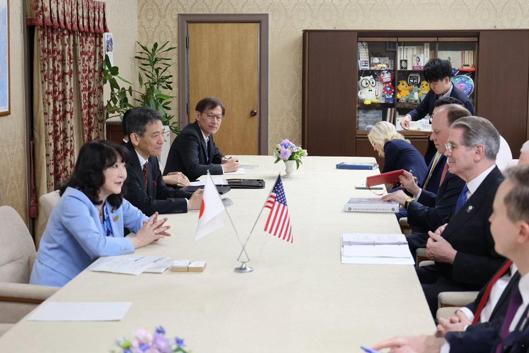 🇺🇸财长周二在🇯🇵，见首相、财务大臣、外务大臣、经济产业大臣等期间确认，