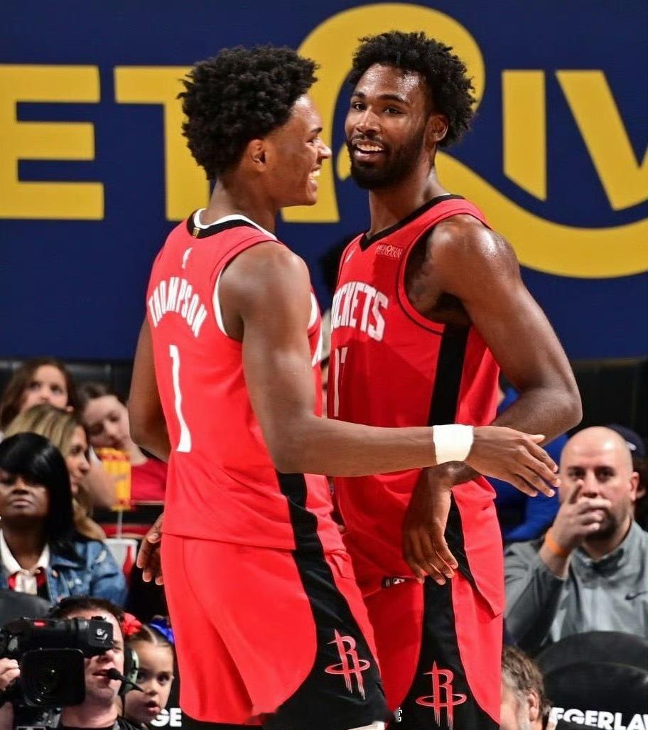 阿门谈伊森：“他为球队带来了很多能量，我认为他是联盟里最好的防守者之一，他每一个