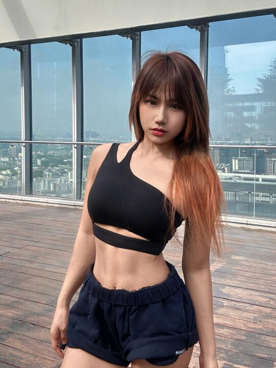 158/105 一种月经量大且规律的美