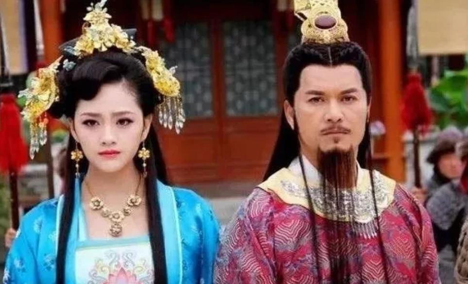 1407年，妻子刚过世，48岁朱棣就给28岁小姨子徐妙锦写信：嫁给我吧！徐妙锦回