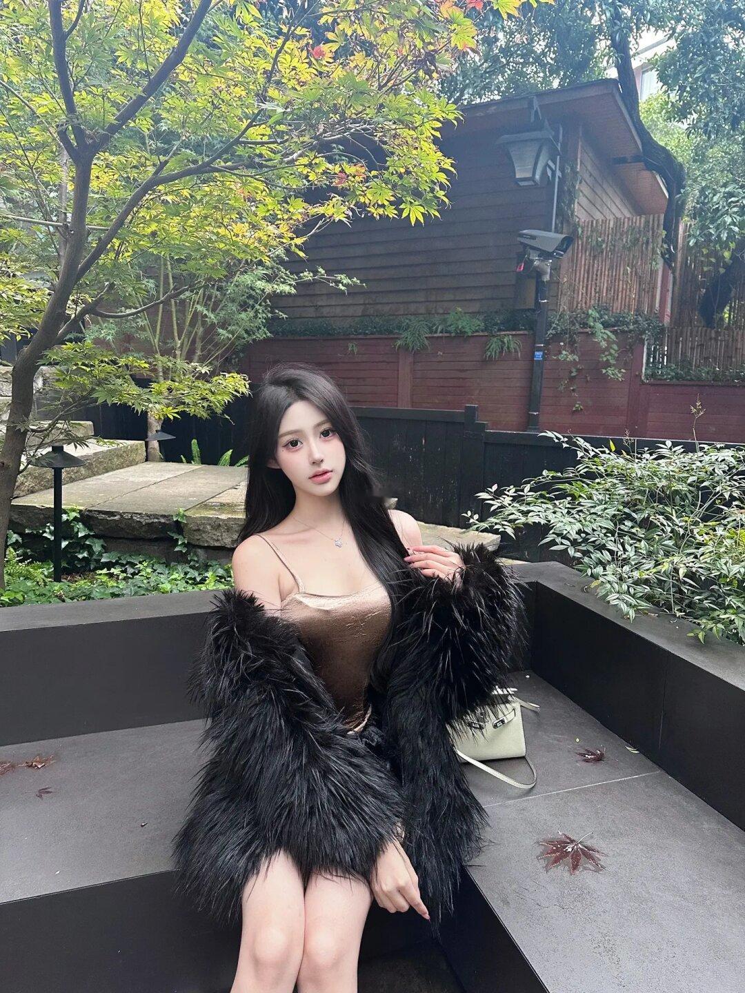 暗黑系千金