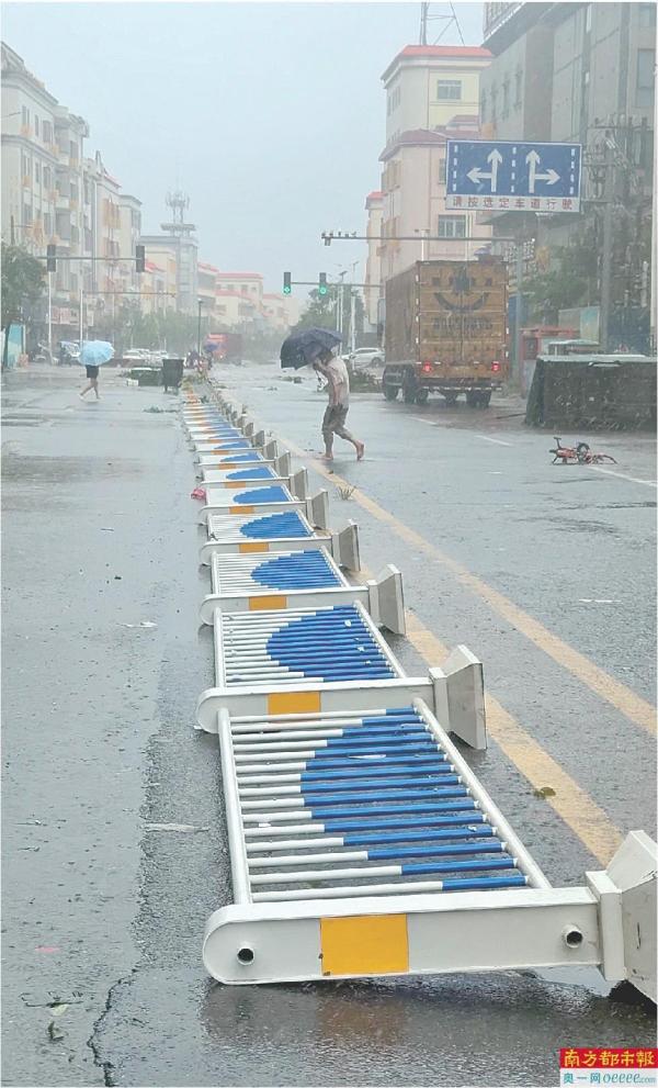 “红霞”北上 广东风雨仍大 河源惠州韶关山洪风险红色预警