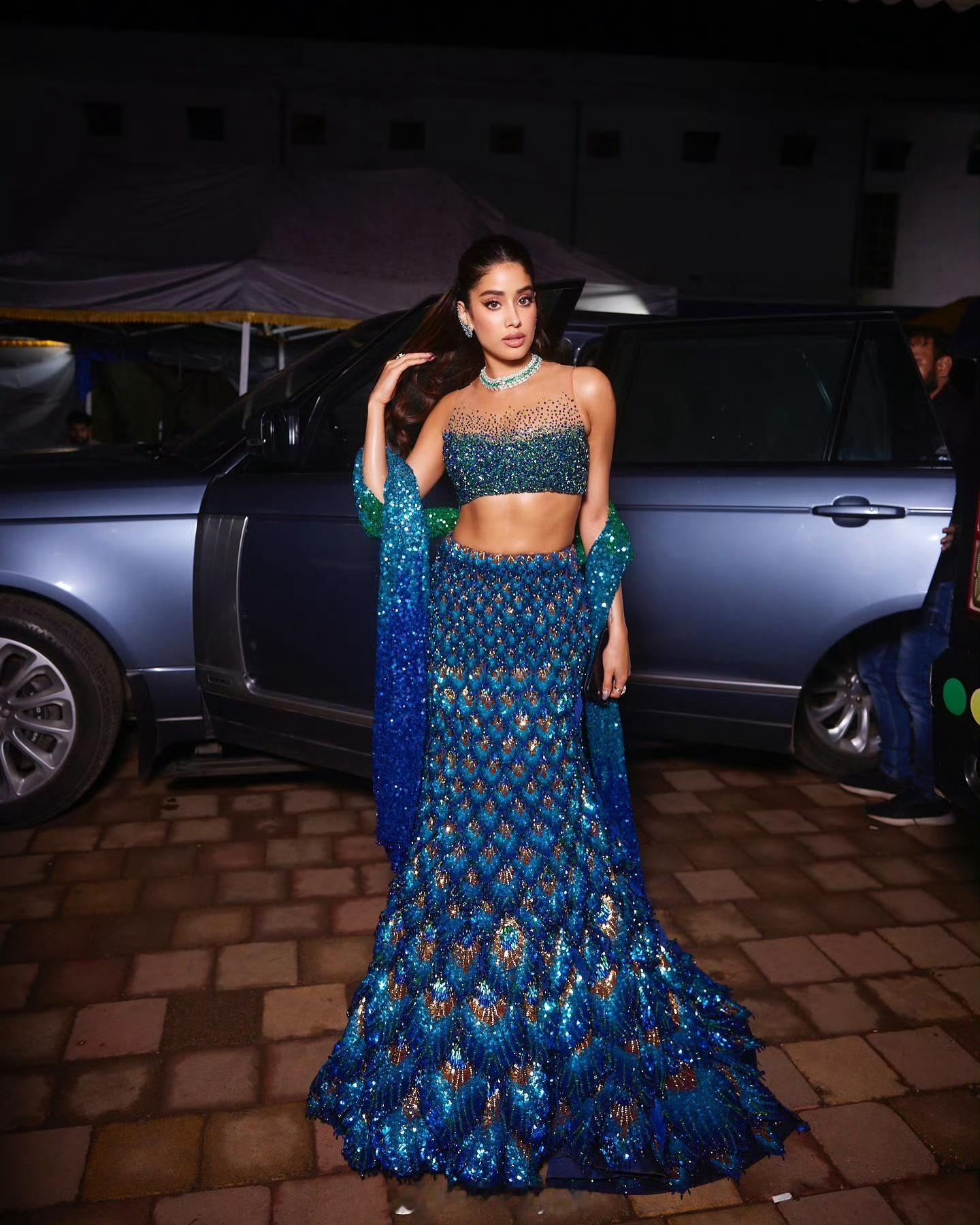 7月新客座 大概率会穿的牌子Manish Malhotra 