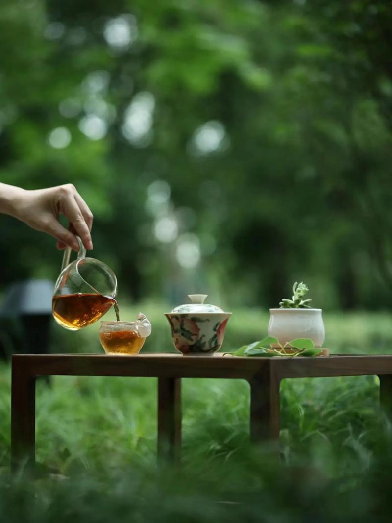 人生三境：敢于承认、敢于面对、敢于担当。人生三乐：知足常乐、自得其乐、助人为乐。