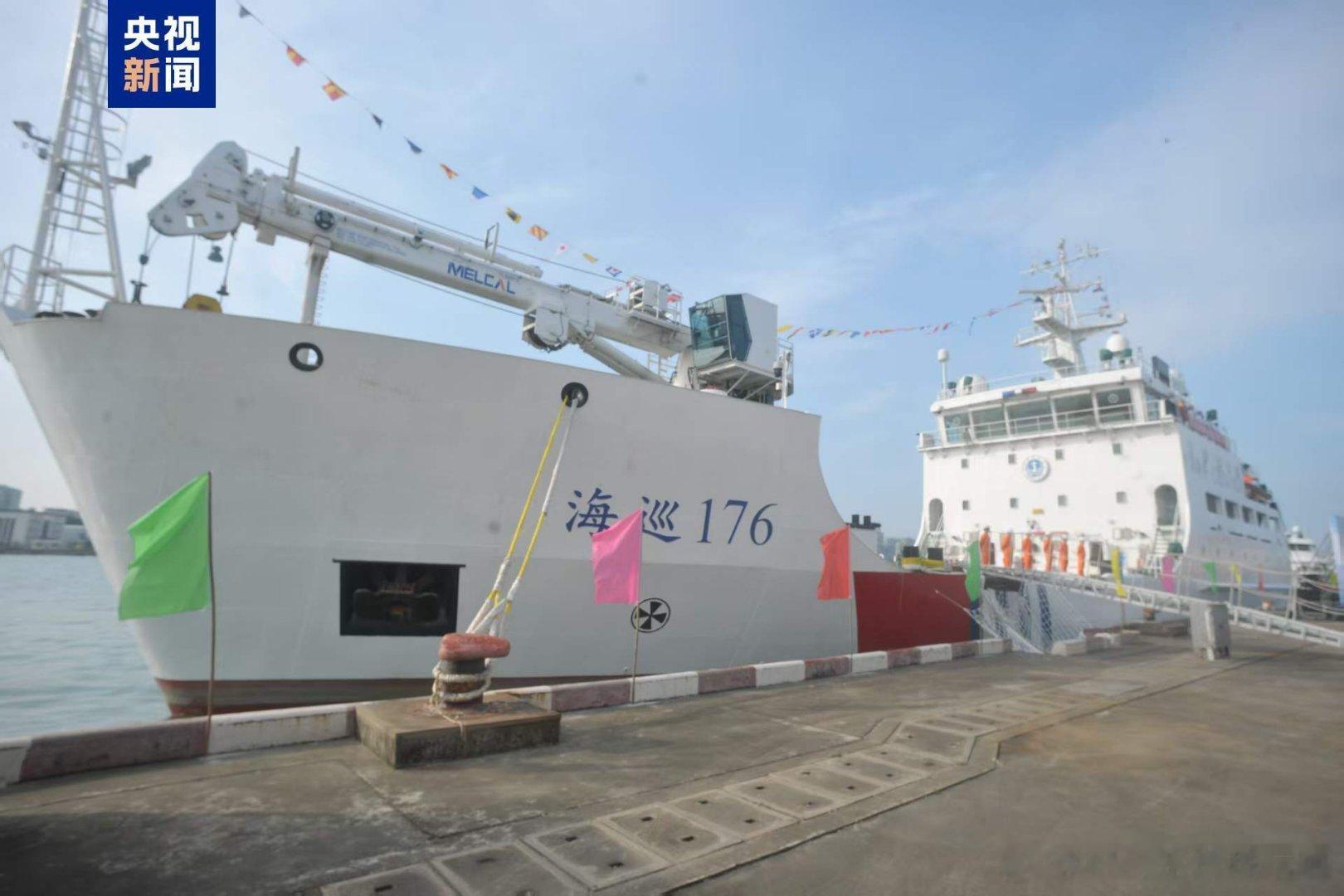 抛弃对美帝国主义集团任何幻想，举全党全军全民之力，众志成城地发展防得住打得嬴能毁