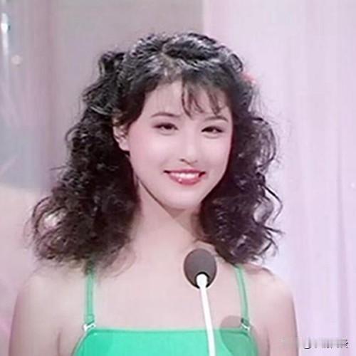 7位曾经的香港女神，精选港姐选美照，图6与图7简直是盛世美颜
图1的是周海媚，不
