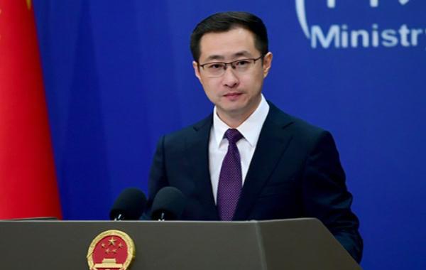 美大使在马德里拍桌子，却拍出了一地鸡毛！
【观察者网】当地时间5月27日，美国驻