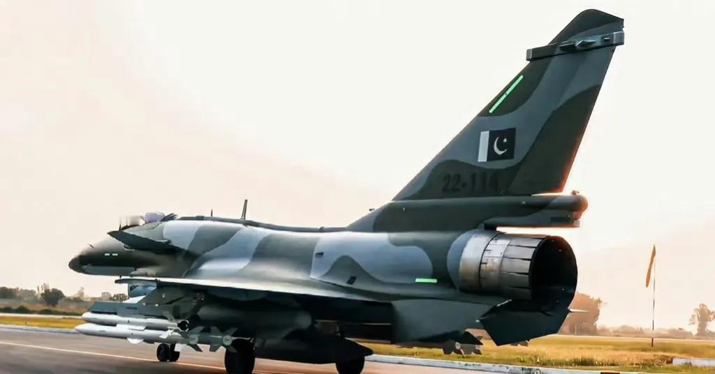 据《欧亚时报》报道，巴基斯坦空军使用歼10C之后，已经追加订购14架。至于5代机