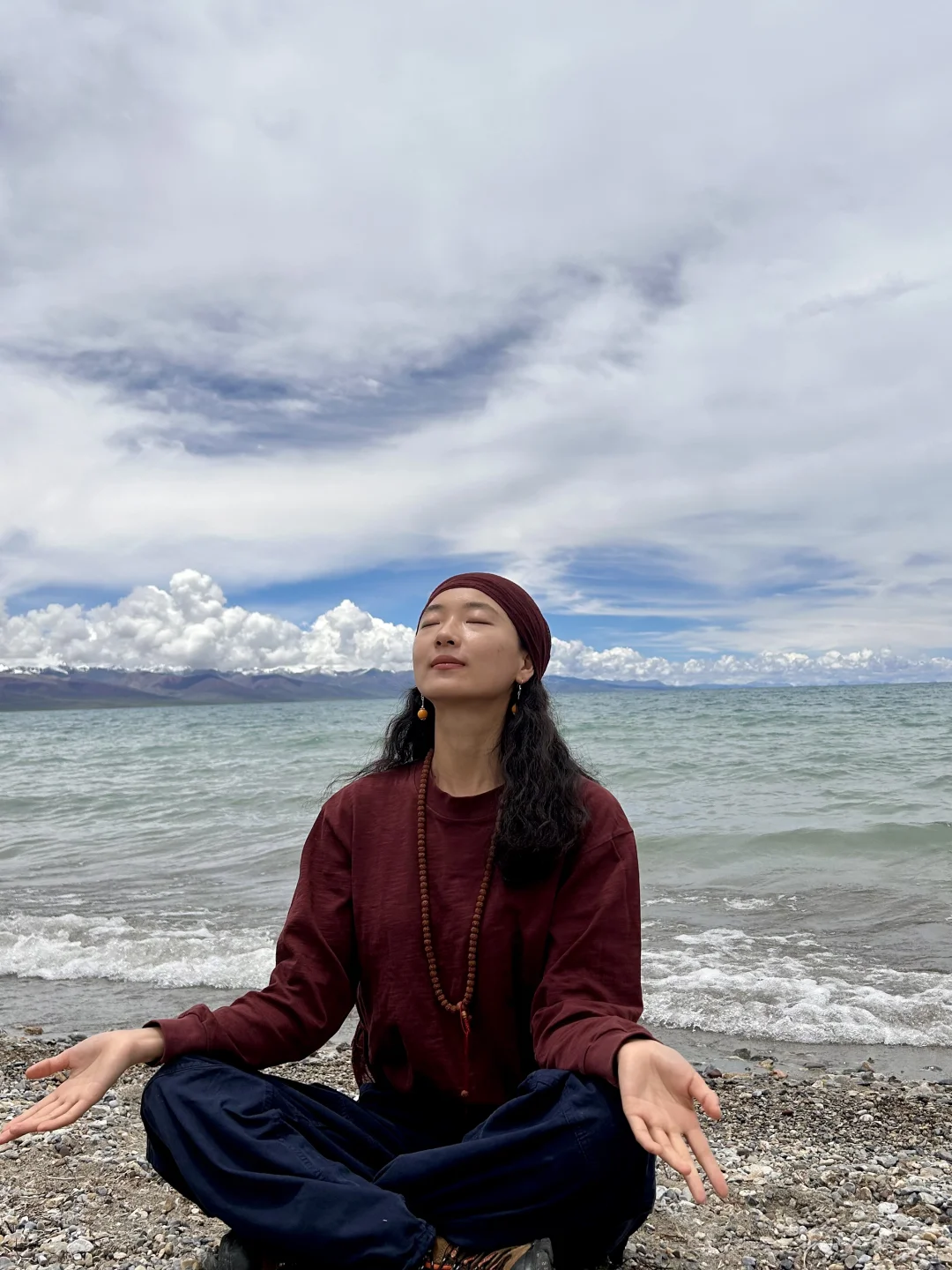 生命是为了体验一切而来的 把精力留给自己 内修己心 圆满自已
