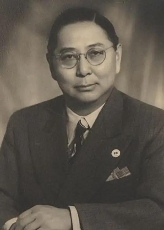 孙中山唯一的儿子孙科，1949年拒绝跟随蒋介石去台湾，蒋介石在日记里怒骂他是“阿