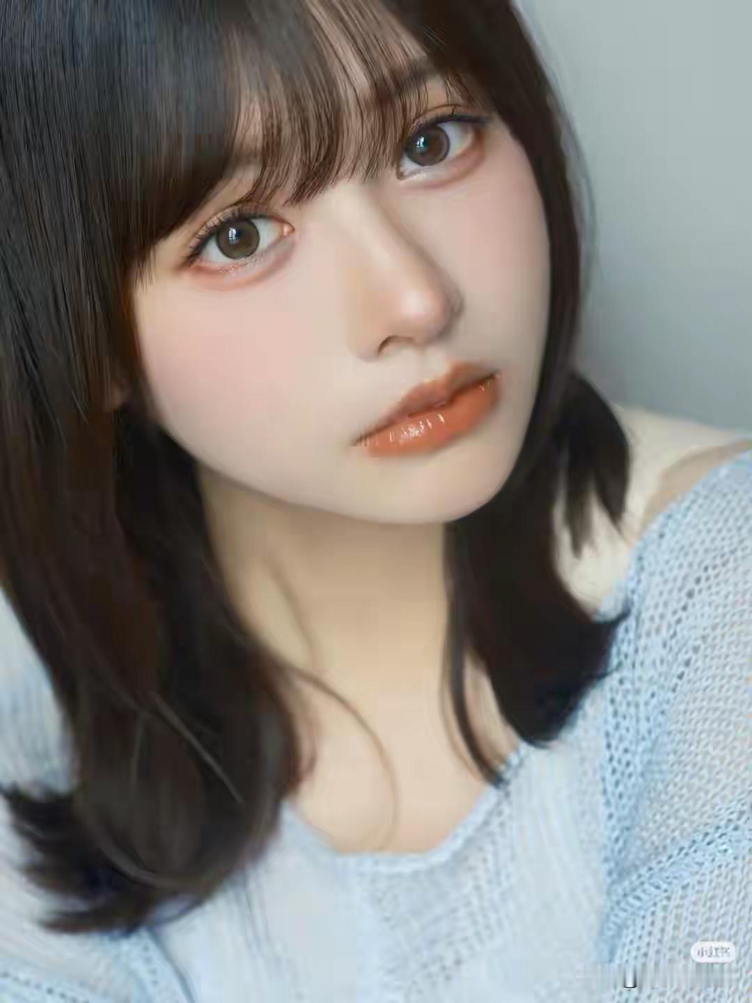 这眼睛清澈不……