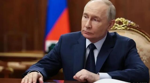 尘埃落定！普京终于低头认错，掏钱赔偿38条人命，当地时间4月15日，俄罗斯与阿塞