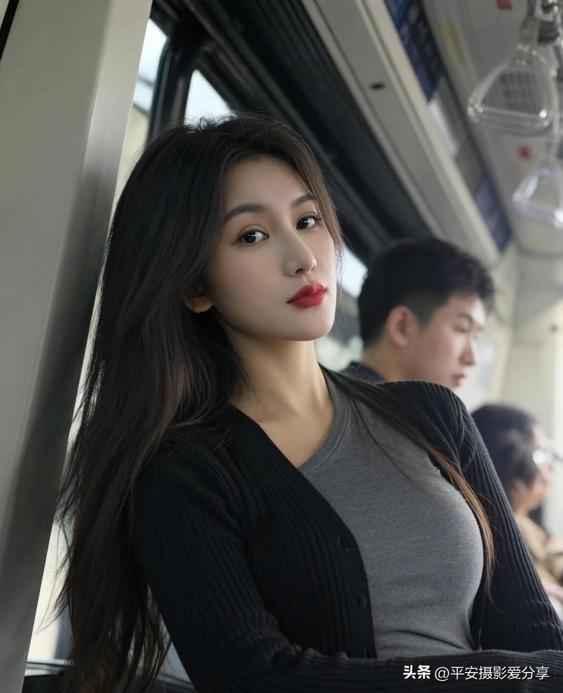 驶向心灵深处的地铁 向往自由地铁治愈瞬间 地铁景 地铁即景 地铁线打卡 地铁走 