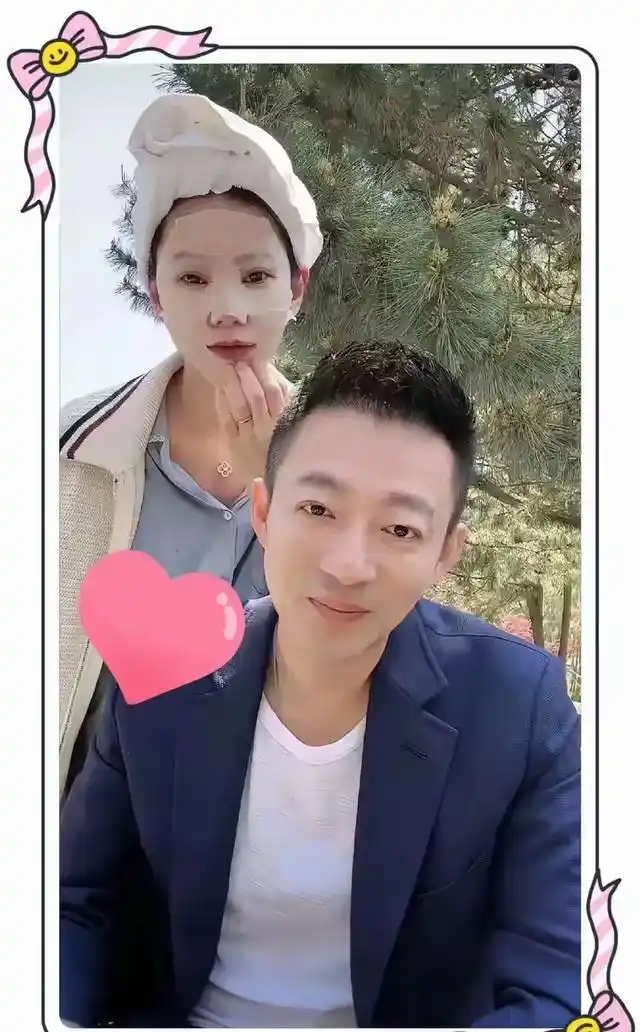 汪小菲北京暴瘦，马筱梅穿三百块衣服喊穷，张兰一顿饺子意味深长 