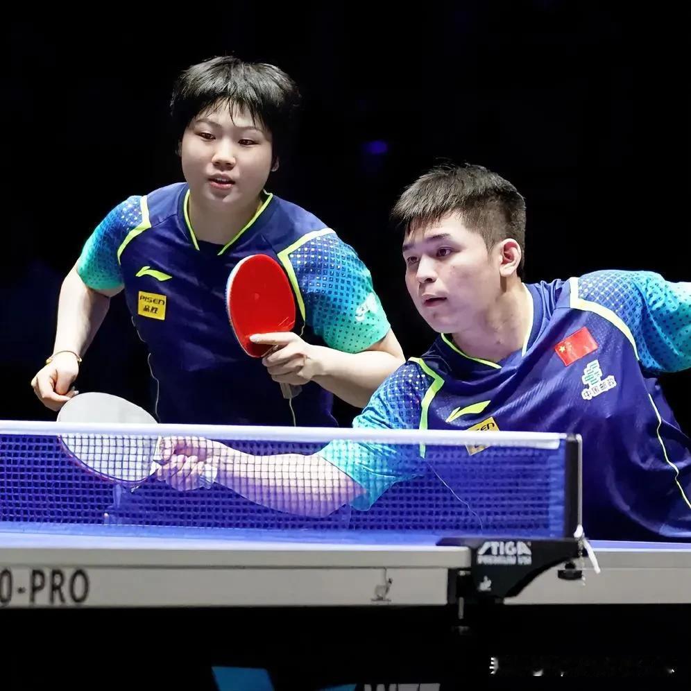 WTT常规挑战赛太原站，林诗栋/蒯曼夺得混合打双冠军。
5月25日
混合双打决赛