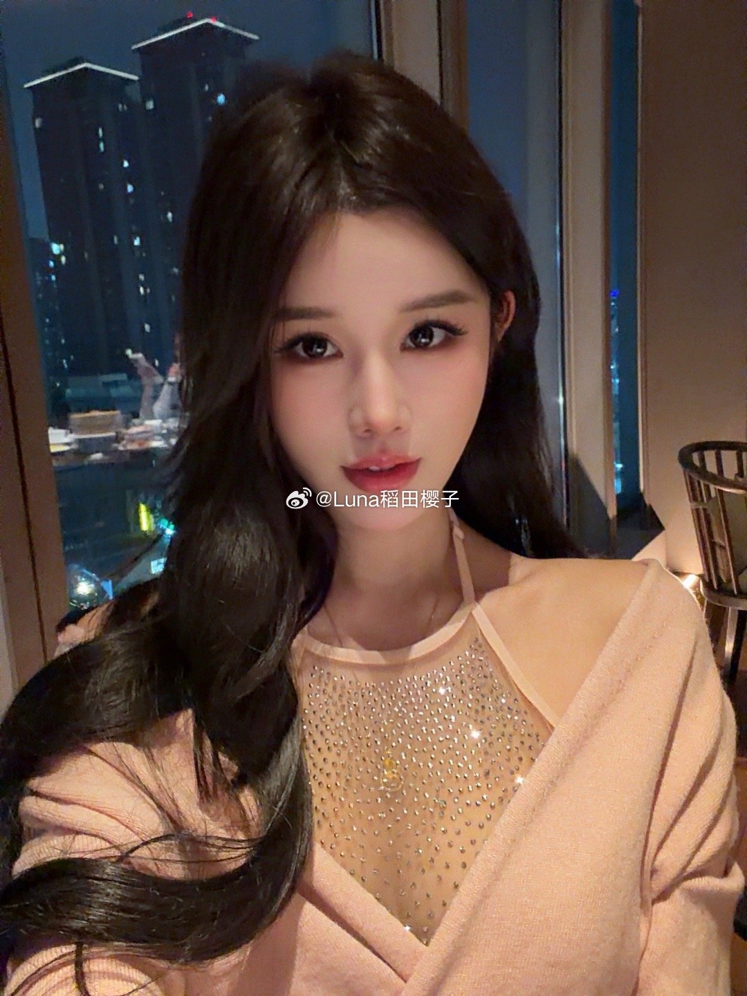 来啦～1️⃣是做完7天，其他是现在，际线已经满月啦，很满意嘟～希望过了脱落期也可