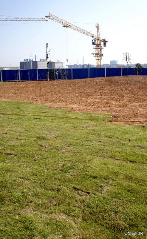 这是要开始加大土地供给搞活房地产的节奏吗？

财政部发布公告：地方卖地收入四年少