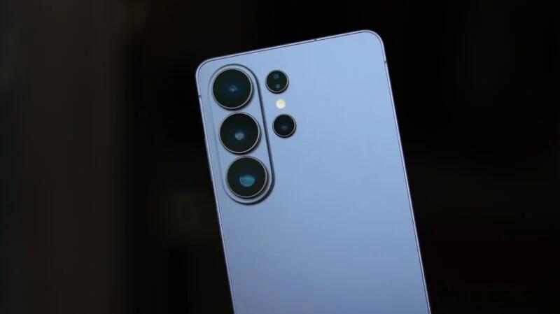 Galaxy S26 Ultra 摄像头裁剪问题将在下一次更新中修复


三星最