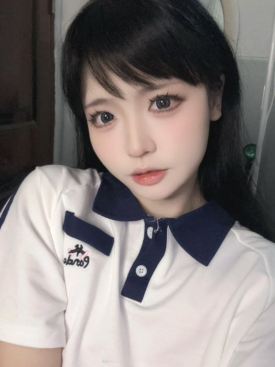 在读高中，勿扰。 ​​​