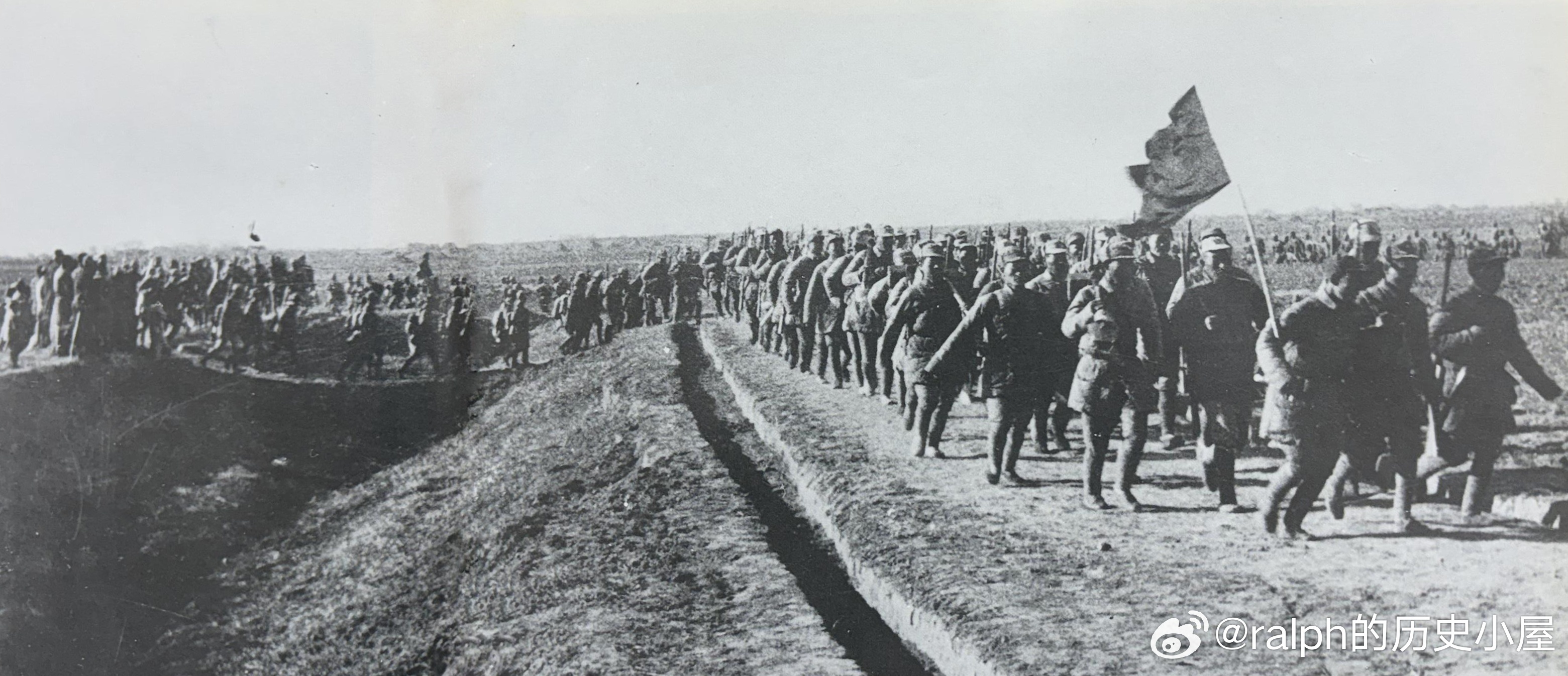 1944年新四军雄壮的队伍，张爱萍摄影军事历史全触达 ​​​