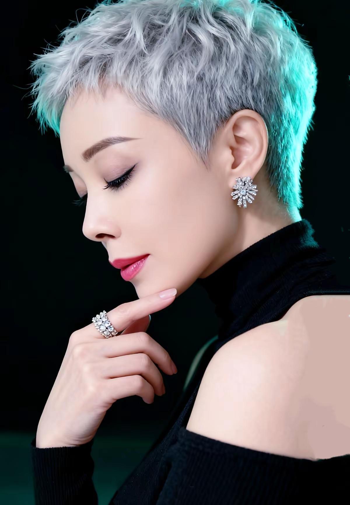 穿出你的时尚你的感觉