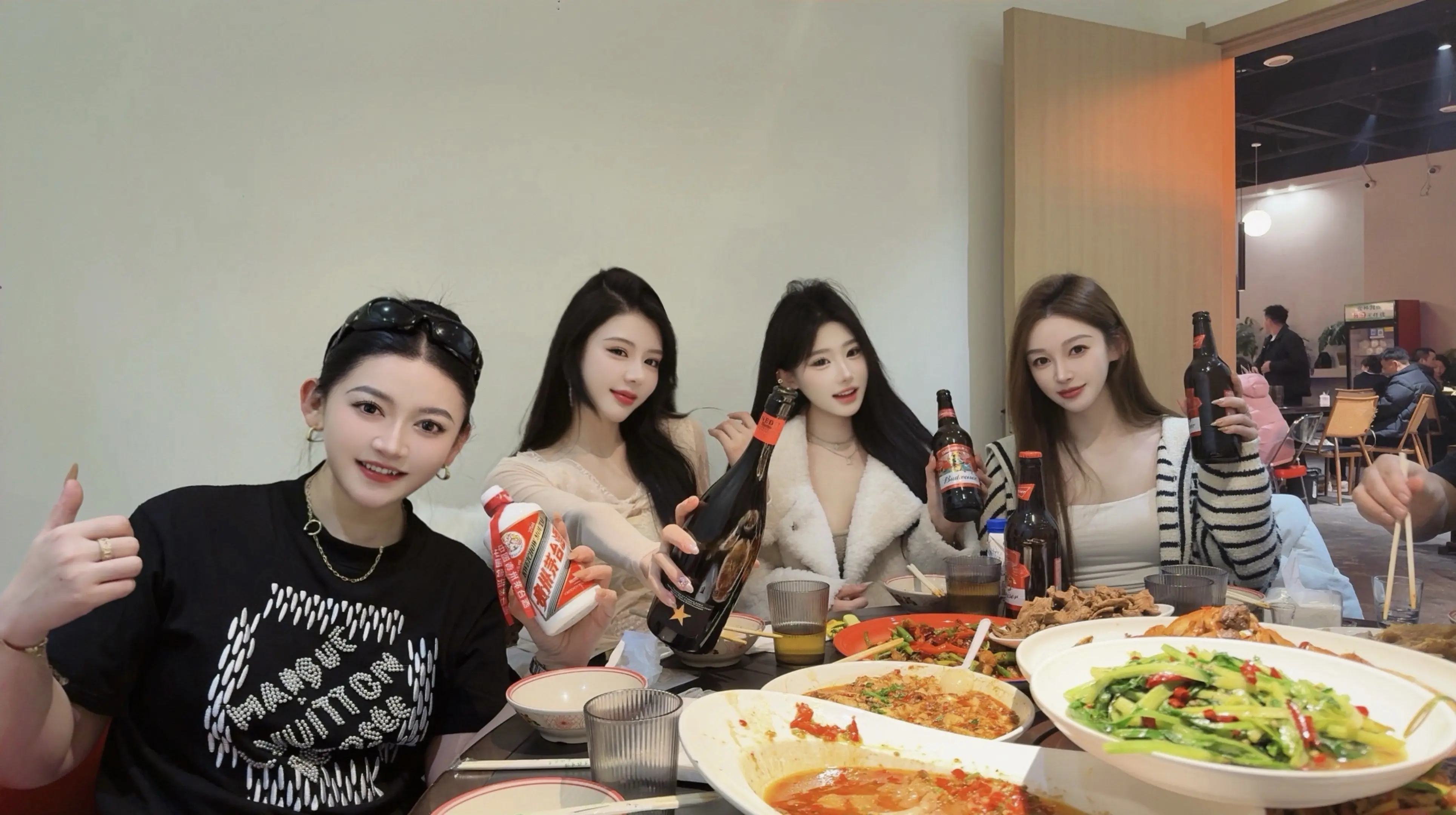 智者不入爱河 成年人喝酒按摩