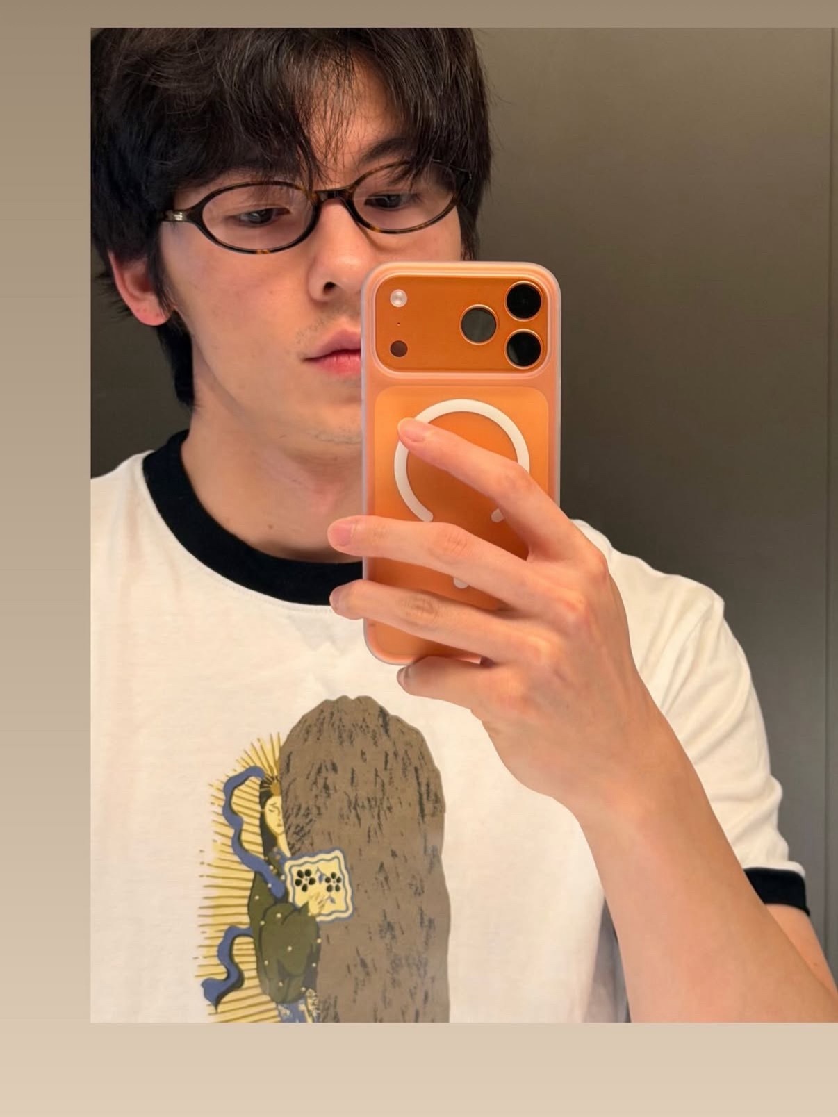 光汉男友突然自拍报备