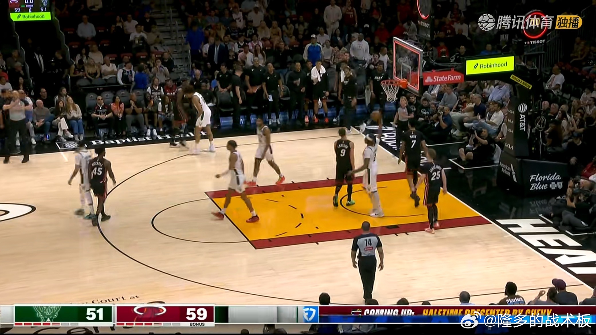 半场结束阿德巴约6分2板1助，热火59-51雄鹿雄鹿vs热火
