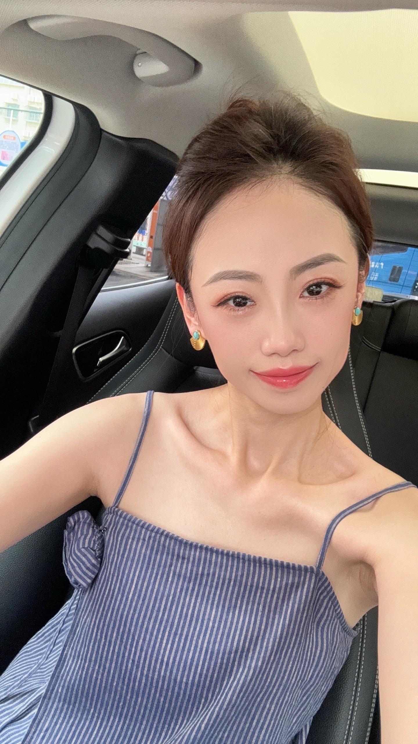 你见过凌晨三点的深圳吗？🧚‍♂️🍀。   听了七月上，七月顺利🍀