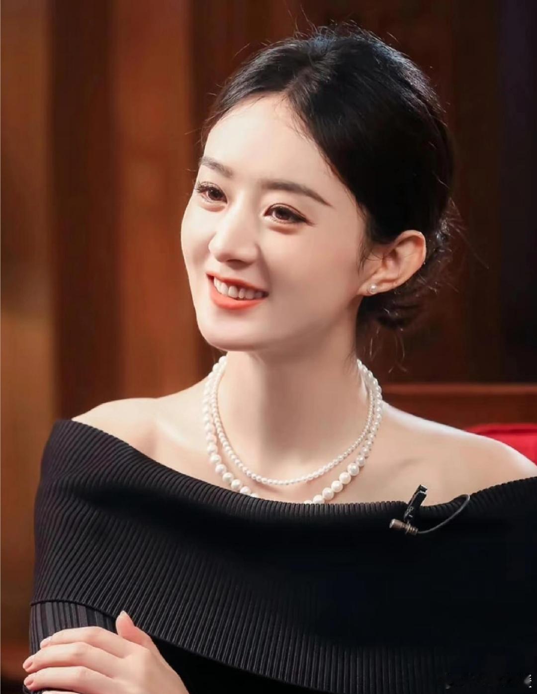 《家有儿女》入坑张一山，这滤镜摘不掉啦，这次听张一山谈曝光度下滑，笑说拍戏忙得飞