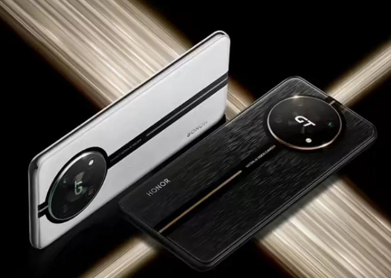 【荣耀X50 GT】新机更替背后的思考：是创新还是套路？
可能很多人，会问，为什