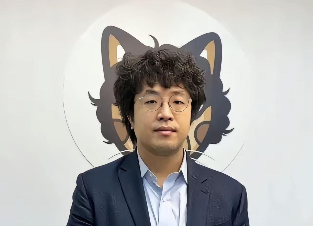 哈哈哈哈哈哈哈，我实在憋不住想笑了，绿营沈伯洋这是天天吃大蒜吗？怎么口气这么大！