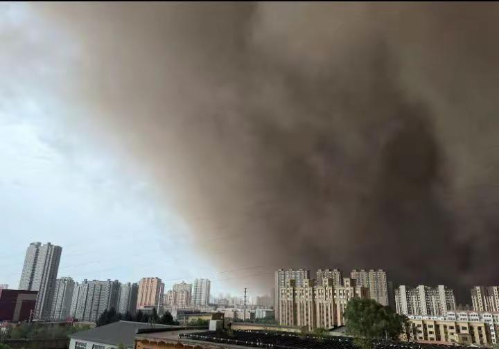 5.31 黑龙江大风沙尘暴 愿平安极端天气事件 黑云压城城欲摧 极端天气预警