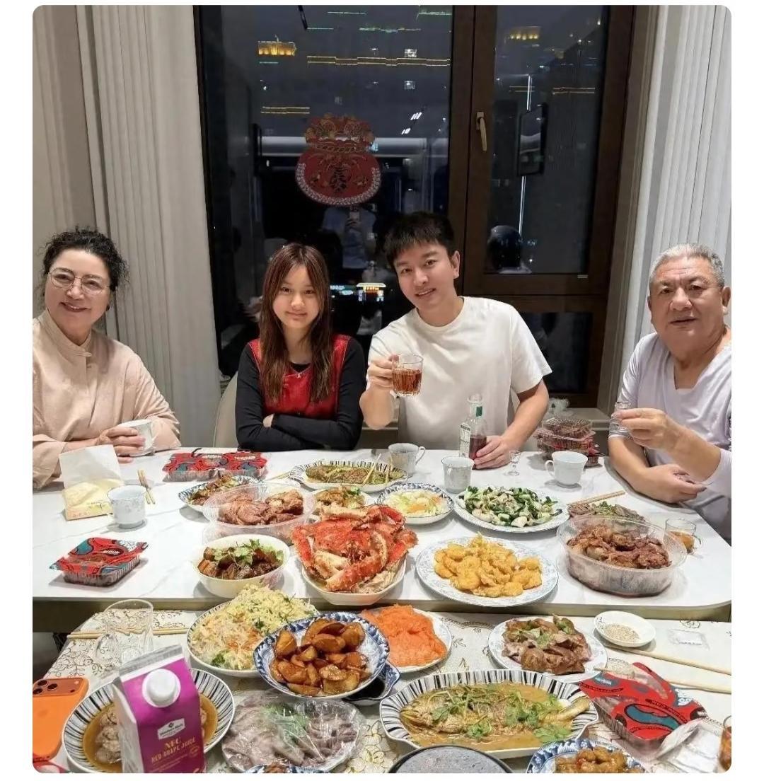 已经长成大姑娘了