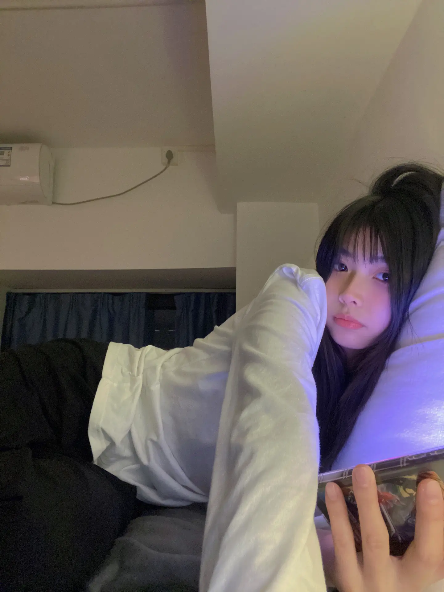 我害怕幸福短暂 于是疯狂试探