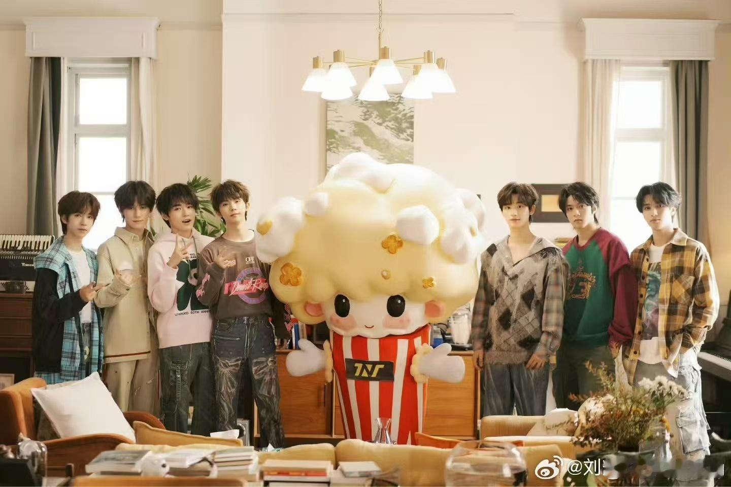 时代少年团演唱会未开先卷   演唱会就要开始了，真的很期待弟弟们的表现，粉丝们真