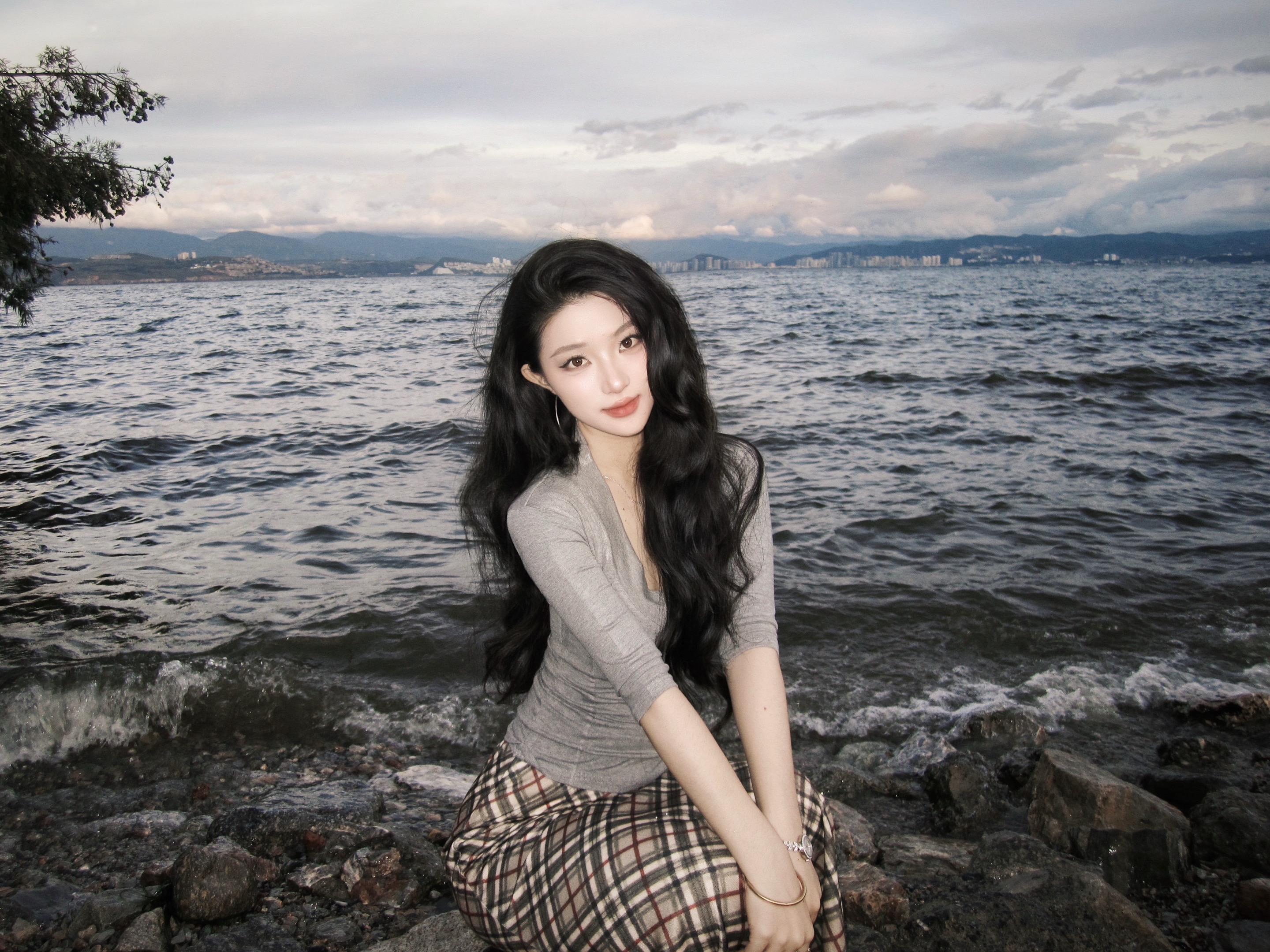 你之前为了钓鱼精装的朋友圈如今常年空白 你最近过得好吗