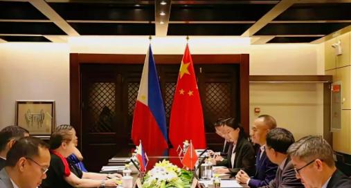 中菲在泉州谈判，菲律宾提出两大蛮横要求！
 
第一个要求，是让中国帮忙，希望中国