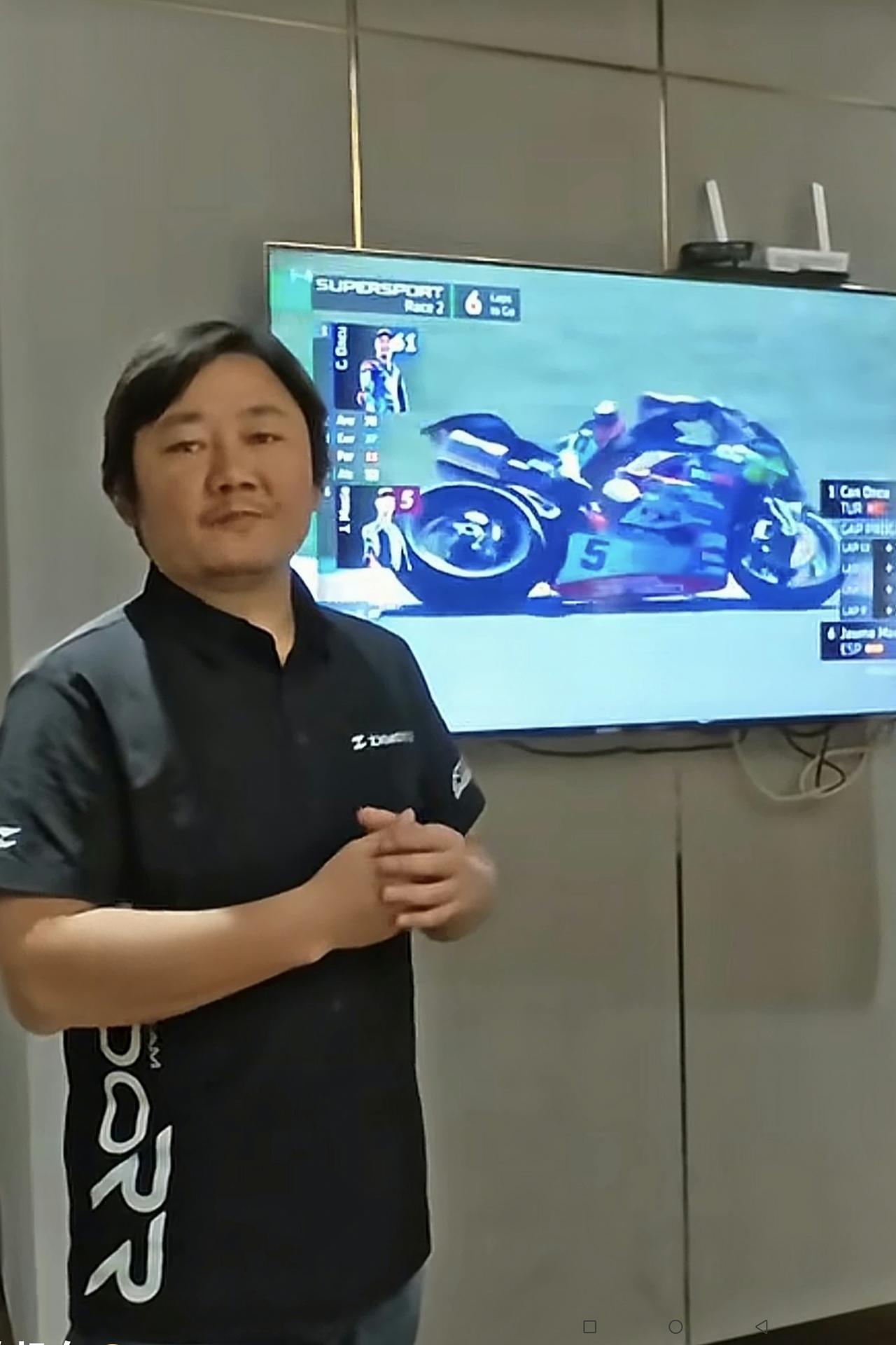 “张雪机车”53号退赛会不会有人做手脚？
这个问题是有可能发生的。根据刚刚张雪在