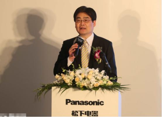 昨天和一位家电行业的朋友聊天，他透露的两个消息让我大为震撼，没想到松下索尼这些日