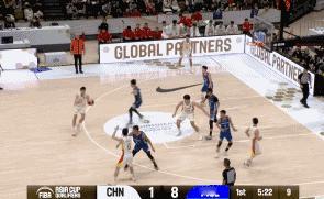 中国男篮15-0高潮反超蒙古队
北京时间2月22日，中国男篮与蒙古男篮的亚洲杯预