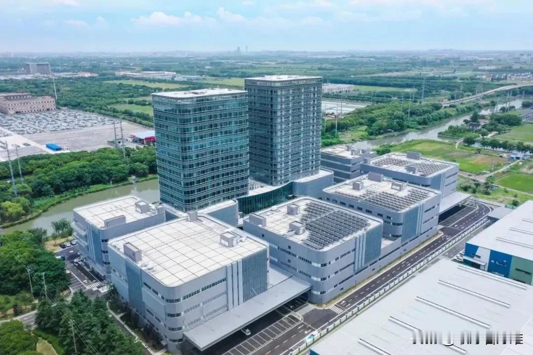 再砸2.9亿！千灯人工智能研发制造基地来了

千灯的第二招更硬核：人工智能研发制