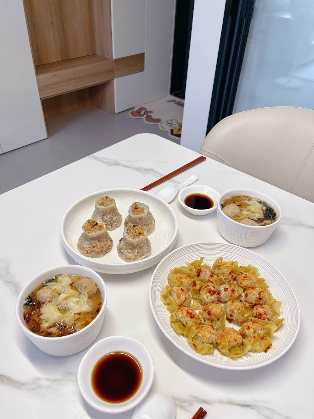 紫菜鲜肉馄饨｜鲜美无比！！连汤汁都不剩