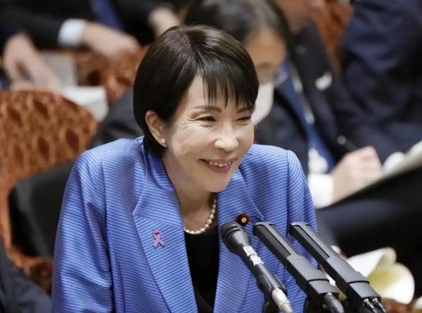 日本为什么这几天表现这么强硬？
 
主要有两个原因。一是经济实力。去年日本GDP