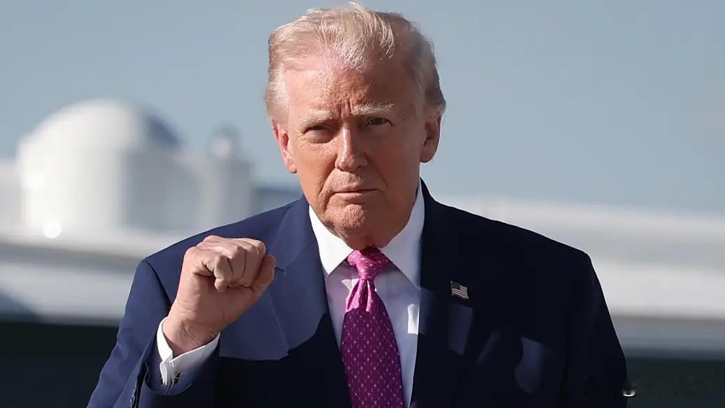 据美国全国广播公司新闻网报道，黎巴嫩总统约瑟夫·奥恩与美国总统唐纳德·特朗普之间